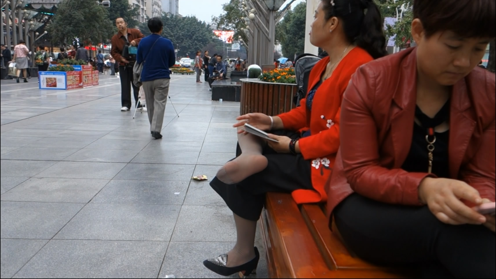 streetsnapnylon[00 00 45][20181205 213126 8]